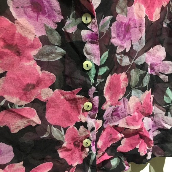 Robbie Bee Silk Floral Pink and Black Top - Picture 5 of 8